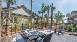Poolside Cottage 33 - Jekyll Island - 1