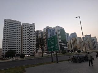 apartment near the mall - Abu Dhabi - 9