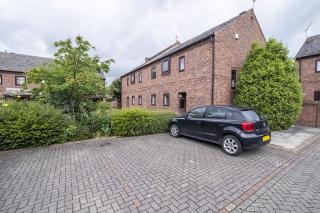 Modern 3 bed Beautiful House in York - York - 9