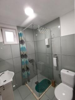 In Apartments AirPort - Mitrovići - 9