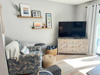 3 bed 2bath just steps to Coligny Plaza & Beach - Hilton Head Island - 7