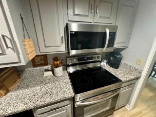 3 bed 2bath just steps to Coligny Plaza & Beach - Hilton Head Island - 2