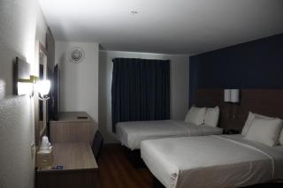 Days Inn by Wyndham Mexico - Mexico - 9