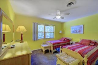 Dolphin Cottage - Jekyll Island - 3