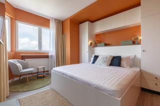 Amazing Style, Bright Colors, Balconies, 1BR near The Faculty of Law - 5