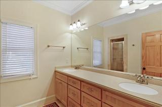 Breezy Cottage - Jekyll Island - 3
