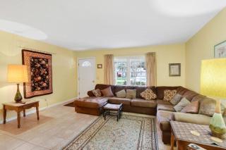 Carole Cottage - 0