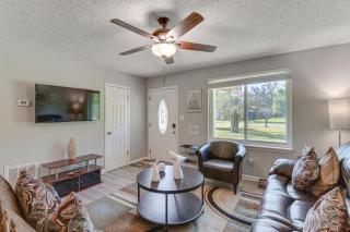 11 Mi to Beaches Peaceful Foley Home with Yard - Foley - 0