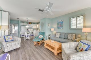 Bayfront Okaloosa Island Condo Across from Beach! - Fort Walton Beach - 6