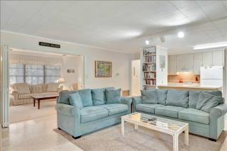 Lanier Cottage - 7
