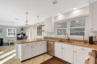 Newbern Cottage - Jekyll Island - 2