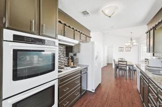 Spacious 4-BR Home Near Allen Outlets & Dining - 1