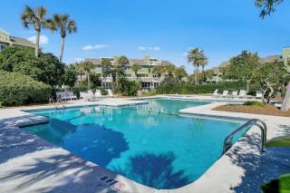 7C Mariners Walk by AvantStay Beautiful Porch Easy Access to Pool Beach - Isle of Palms - 8