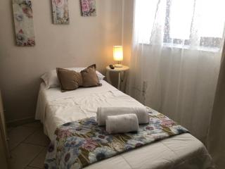 Nicaredda Guest Rooms - 5