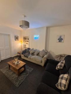 Modern Nest stays - Barrhead - 7