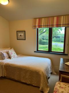 Westwood Country House Complete Guest Wing - 4