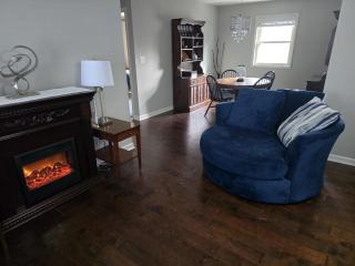 Cozy home near golf & casino! - Danville - 5