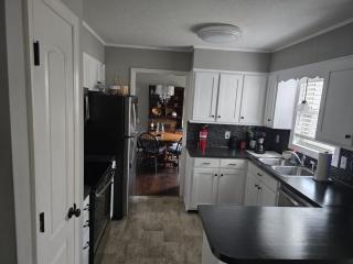 Cozy home near golf & casino! - Danville - 3