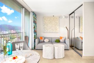 29 Fl Studio King Bed, Kitchenette & Ocean Views - 8