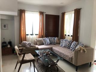 Sea Breeze Beach House near sandbars and beaches and near to Danao port - 5