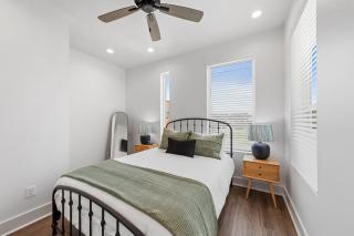 Boudin House Luxury Amenities Prime Location WiFi - Lafayette - 1
