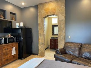 Sunset Suite - Cave Creek Guest Suites - Cave Creek - 9