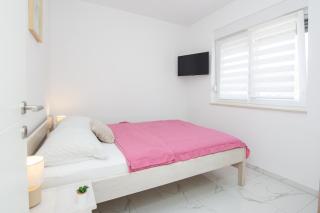 Apartments with a parking space Vir - 24331 - Vir - 7