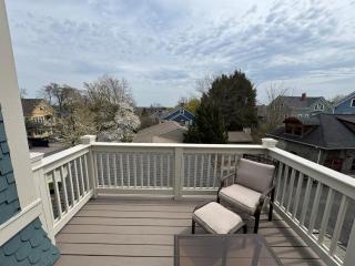 East Side Dream Home near Brown - Providence - 4