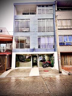 305-Apt Downtown and cozy - 7