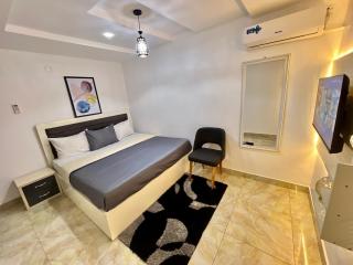 Konar-Apts, 1 bedroom shortlet with City view Balcony, 24hrs power, Security, Wifi, Gwarinpa Express by Dawaki Junction - Kubwa - 2