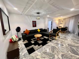 Konar-Apts, 1 bedroom shortlet with City view Balcony, 24hrs power, Security, Wifi, Gwarinpa Express by Dawaki Junction - Kubwa - 0