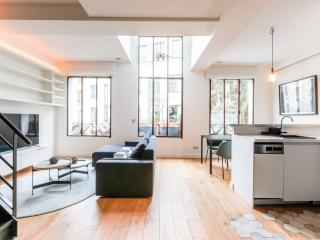 Newly renovated Loft Bastille - 0