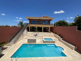 Villa Barias - - 9