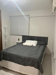 Apartamento 102, Edf Monte Paradiso na Ponta Verde - Maceió - 1