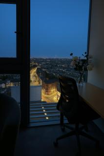 Stylish Penthouse With City View In North Finchley - Finchley - 1