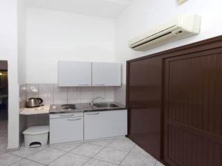Welcoming seaside apartment in Dalmatia - Brodarica - 3