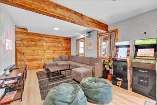 Chalet Lake, Movie Theater, Hot Tub, Arcade - Gouldsboro - 9