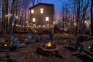 Chalet Lake, Movie Theater, Hot Tub, Arcade - Gouldsboro - 8