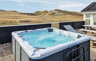 Beach Front Home In Hjørring With Sauna - 7