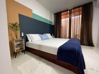 Casa com 2 quartos em condomínio tranquilo, suíte com cama king, ar-condicionado, Wi-Fi rápido, cozinha equipada e garagem privativa - Porto Seguro - 4
