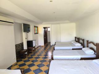 Hotel Campestre Chigüiros - Villavicencio - 1