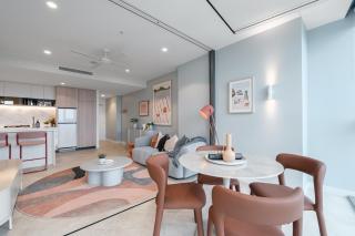 Diamonds are Forever 1Bed-1Bath-Parking-VIEWS - Brisbane - 2