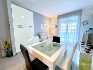 Apartment in Porto Santa Margherita near Beach - 4