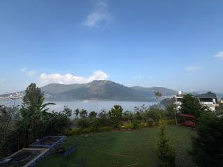 Vignesh holiday inn - 9