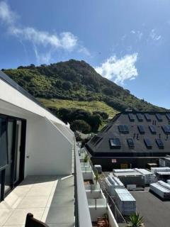 Luxury Beach Escape - 1 Bedroom Apartment - 6