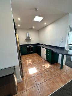 Luxury Beach Escape - 1 Bedroom Apartment - 4