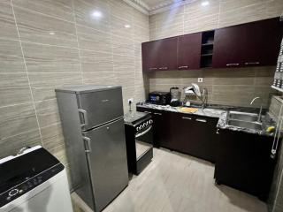 Konar-Apts, 2 bedroom shortlet with Balcony at Wuse 2 extension, Upscale Jahi District, 24hrs power, Security, WiFi, - Abuja - 6