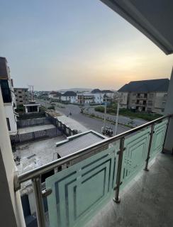 Konar-Apts, 2 bedroom shortlet with Balcony at Wuse 2 extension, Upscale Jahi District, 24hrs power, Security, WiFi, - Abuja - 3