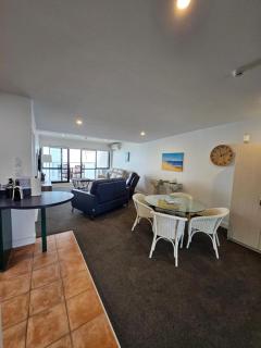 Luxury Beach Escape - 6 Adams Ave Mt Maunganui - Mount Maunganui - 4