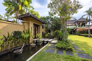 5 Bedroom Luxury Villa With Huge Garden & Pool 150-Metres To Seminyak Beach - 7